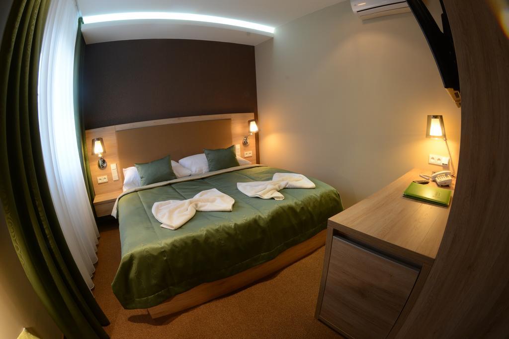 Hotel Stardust Nové Zámky Pokój zdjęcie