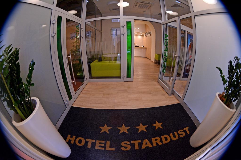 Hotel Stardust Nové Zámky Zewnętrze zdjęcie