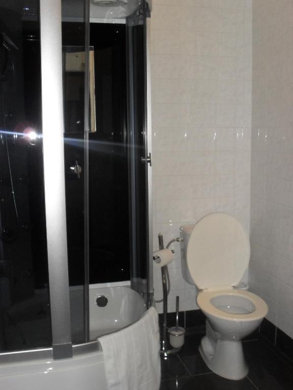 Hotel Stardust Nové Zámky Zewnętrze zdjęcie