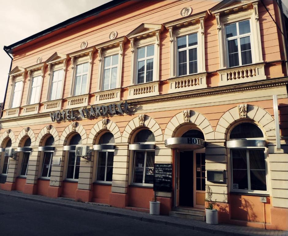 Hotel Stardust Nové Zámky Zewnętrze zdjęcie